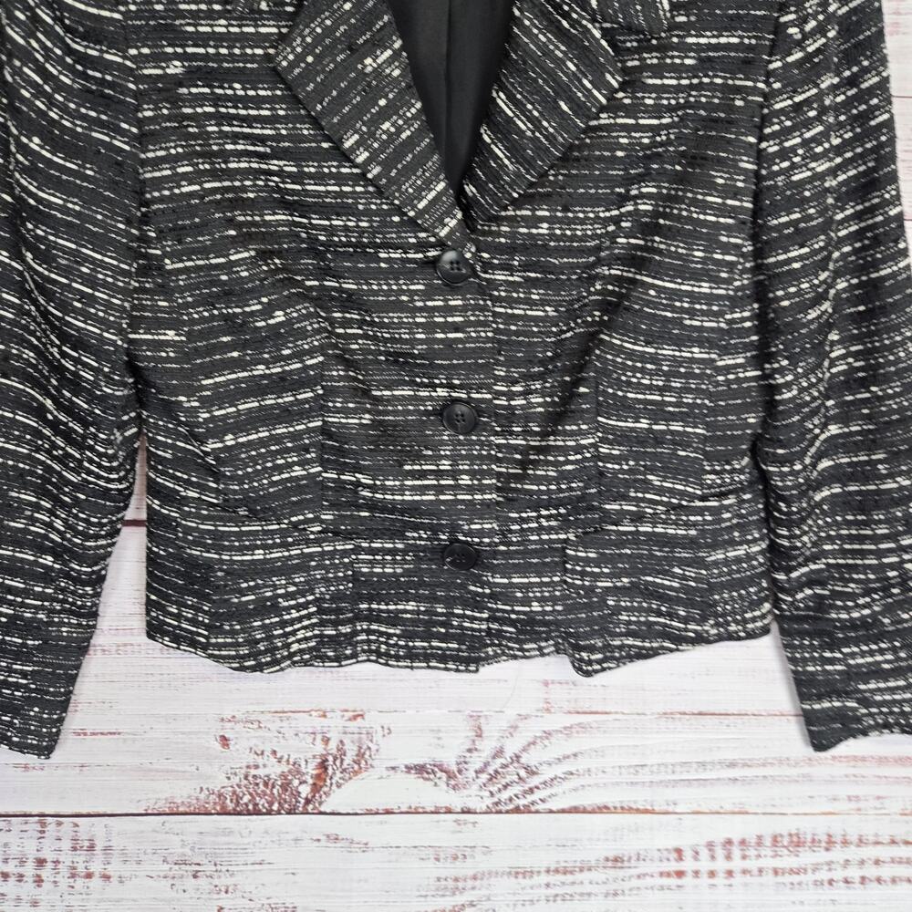 Lafayette 148 Black White Crop Tweed Blazer 10 Petite Prep Academia Quiet Money - Picture 3 of 13